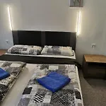 Thomas Panzio 3*