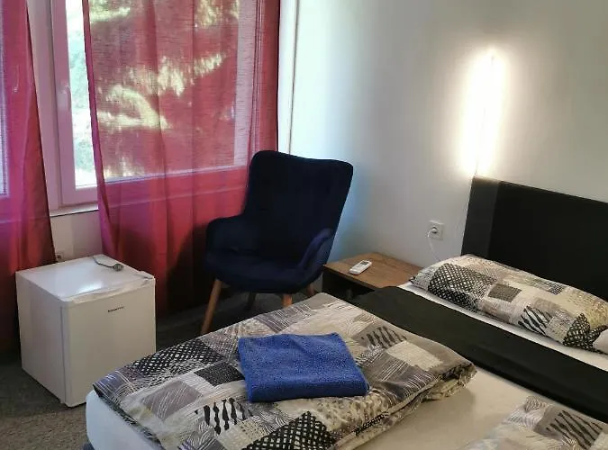 Thomas Panzio 住宿加早餐酒店 巴拉顿菲赖德